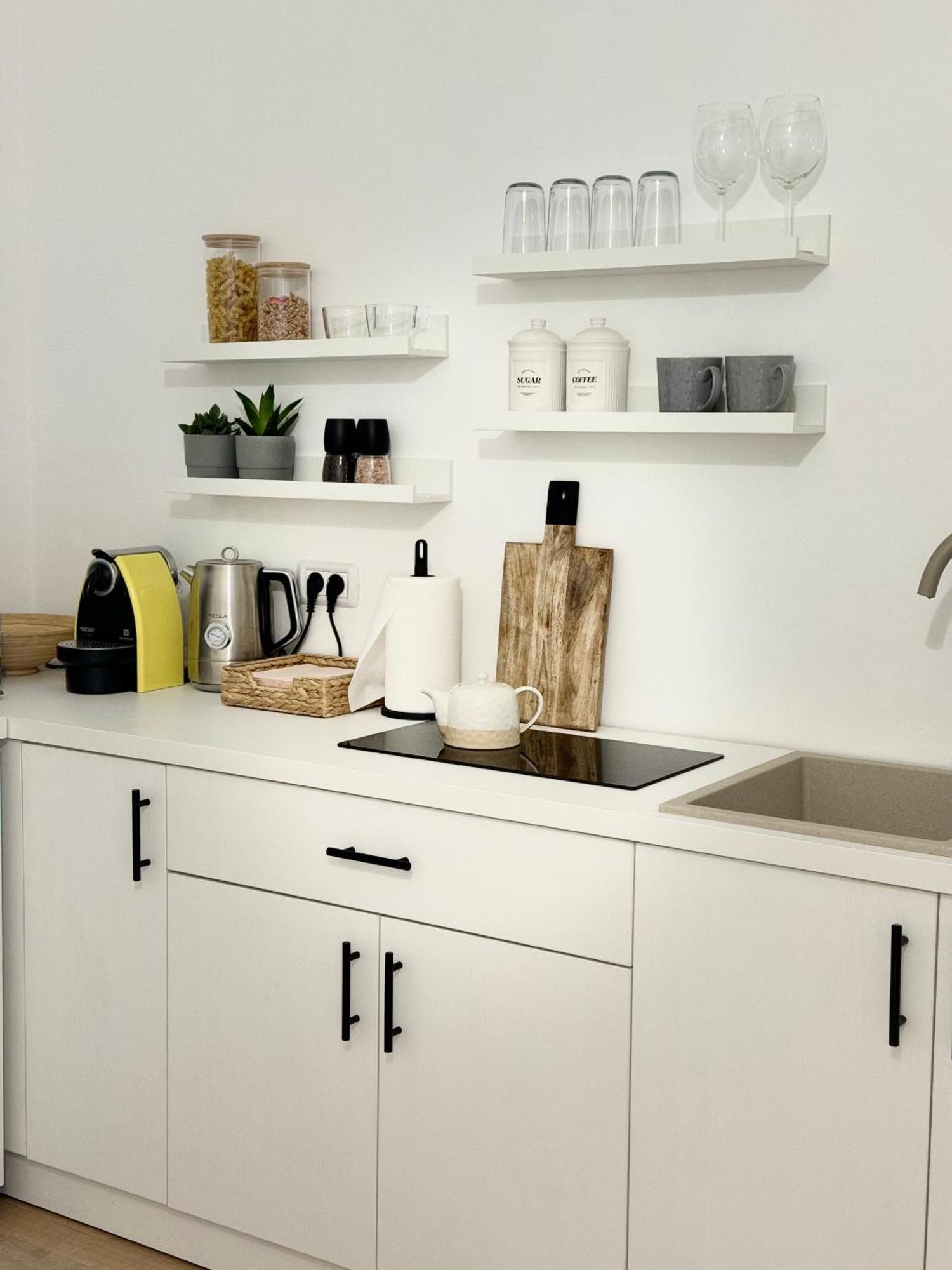 Central - Cozy Studio Arad Bagian luar foto
